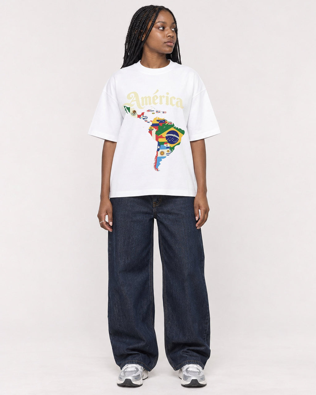 Mockup Boxy Heavyweight Tee White female full-body 04