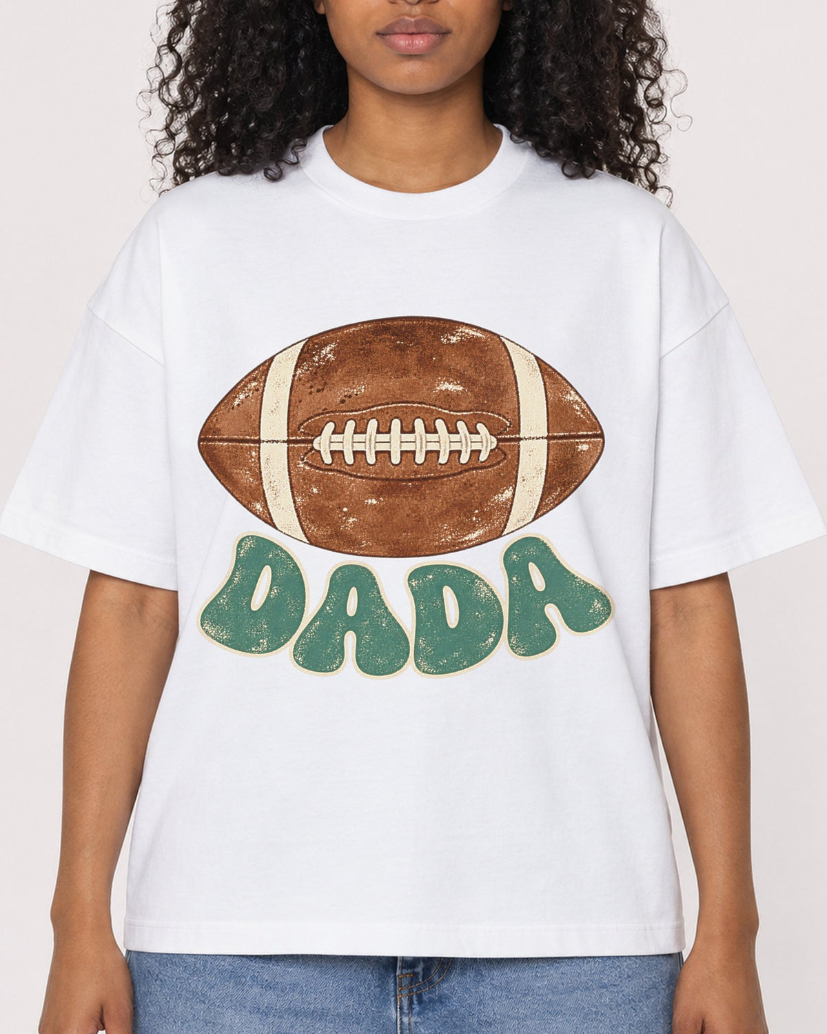 Mockup Boxy Heavyweight Tee White female close-up 05