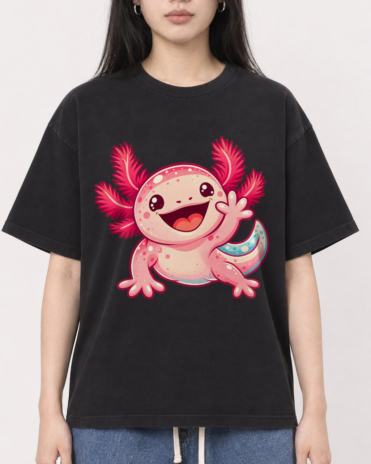 Mockup Boxy Heavyweight Tee Black female close-up 01