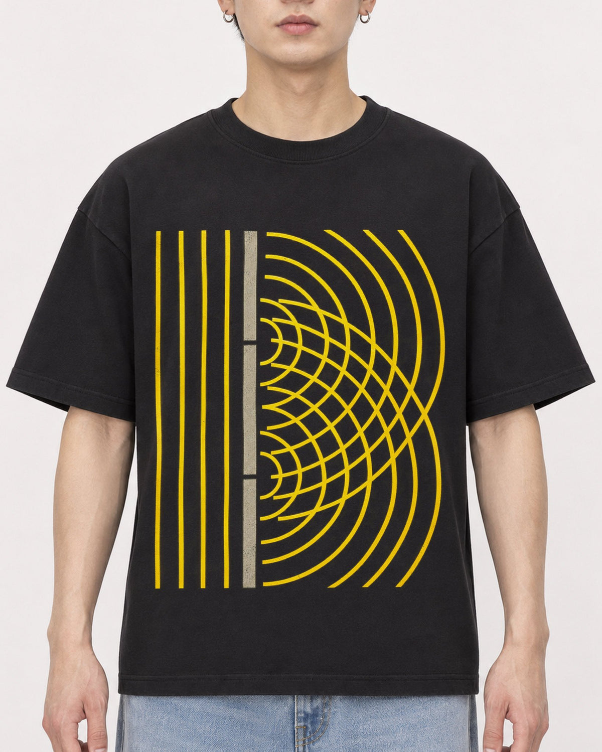 Mockup Boxy Heavyweight Tee Black male close-up 01