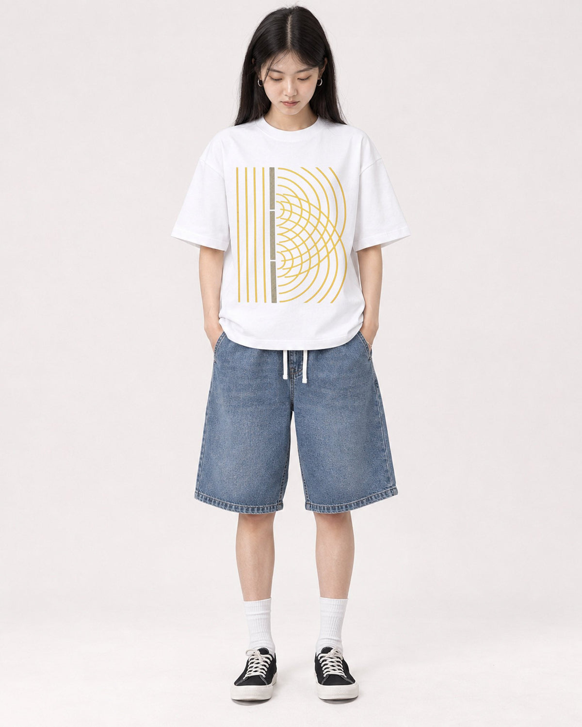 Mockup Boxy Heavyweight Tee White female full-body 01
