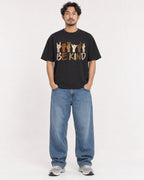 Mockup Boxy Heavyweight Tee Black male full-body 02