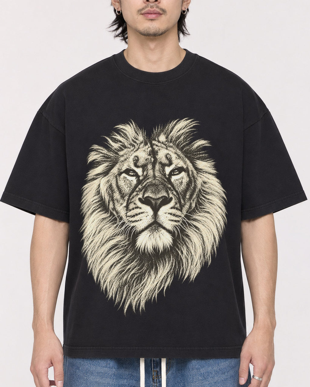 Mockup Boxy Heavyweight Tee Black male close-up 23