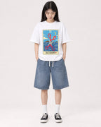 Mockup Boxy Heavyweight Tee White female full-body 01