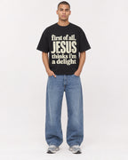 Mockup Boxy Heavyweight Tee Black male full-body 50