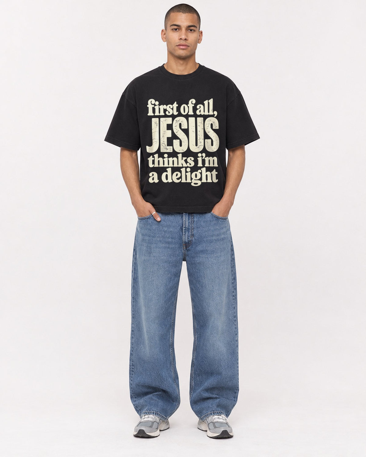 Mockup Boxy Heavyweight Tee Black male full-body 50