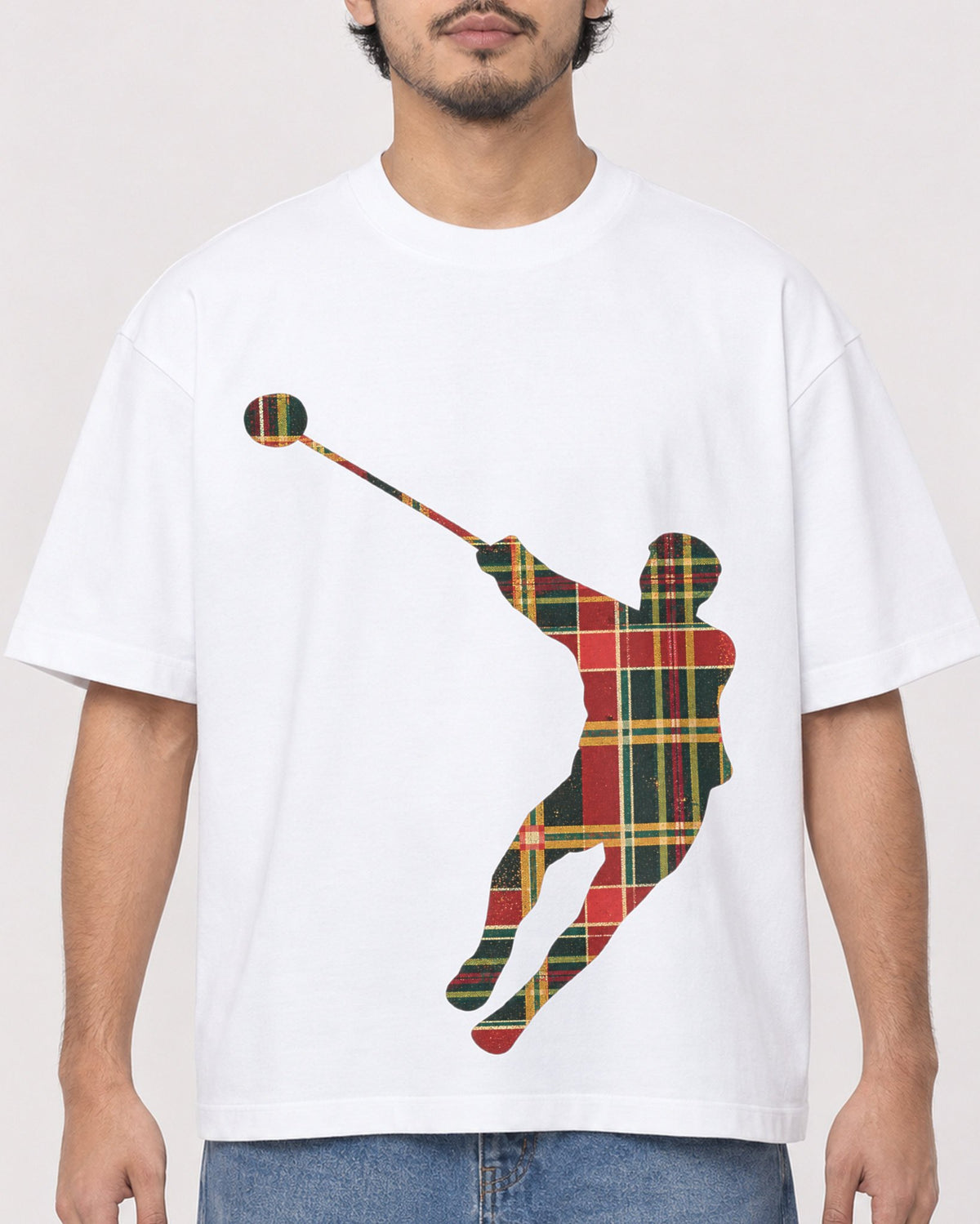 Mockup Boxy Heavyweight Tee White male close-up 02