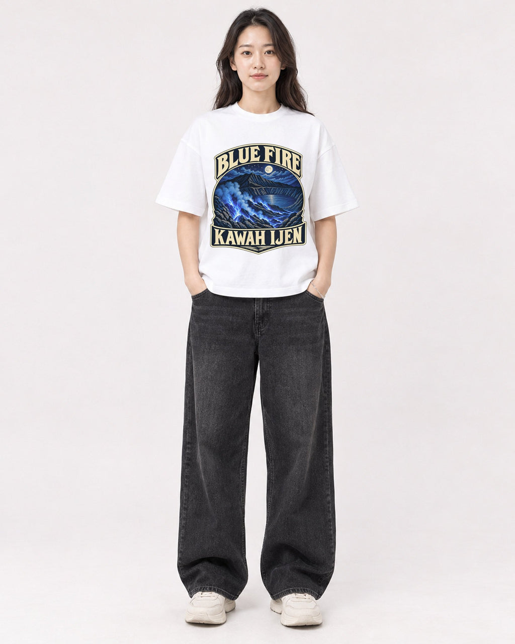 Mockup Boxy Heavyweight Tee White female full-body 03