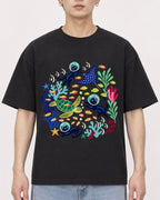 Mockup Boxy Heavyweight Tee Black male close-up 01