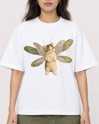 Mockup Boxy Heavyweight Tee White female close-up 02