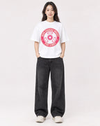 Mockup Boxy Heavyweight Tee White female full-body 03