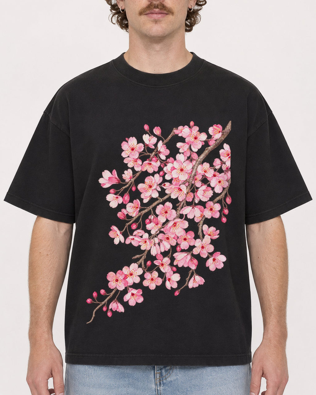 Mockup Boxy Heavyweight Tee Black male close-up 09