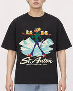 Mockup Boxy Heavyweight Tee Black male close-up 01