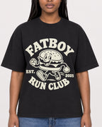 Mockup Boxy Heavyweight Tee Black female close-up 04