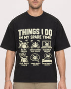Mockup Boxy Heavyweight Tee Black male close-up 08