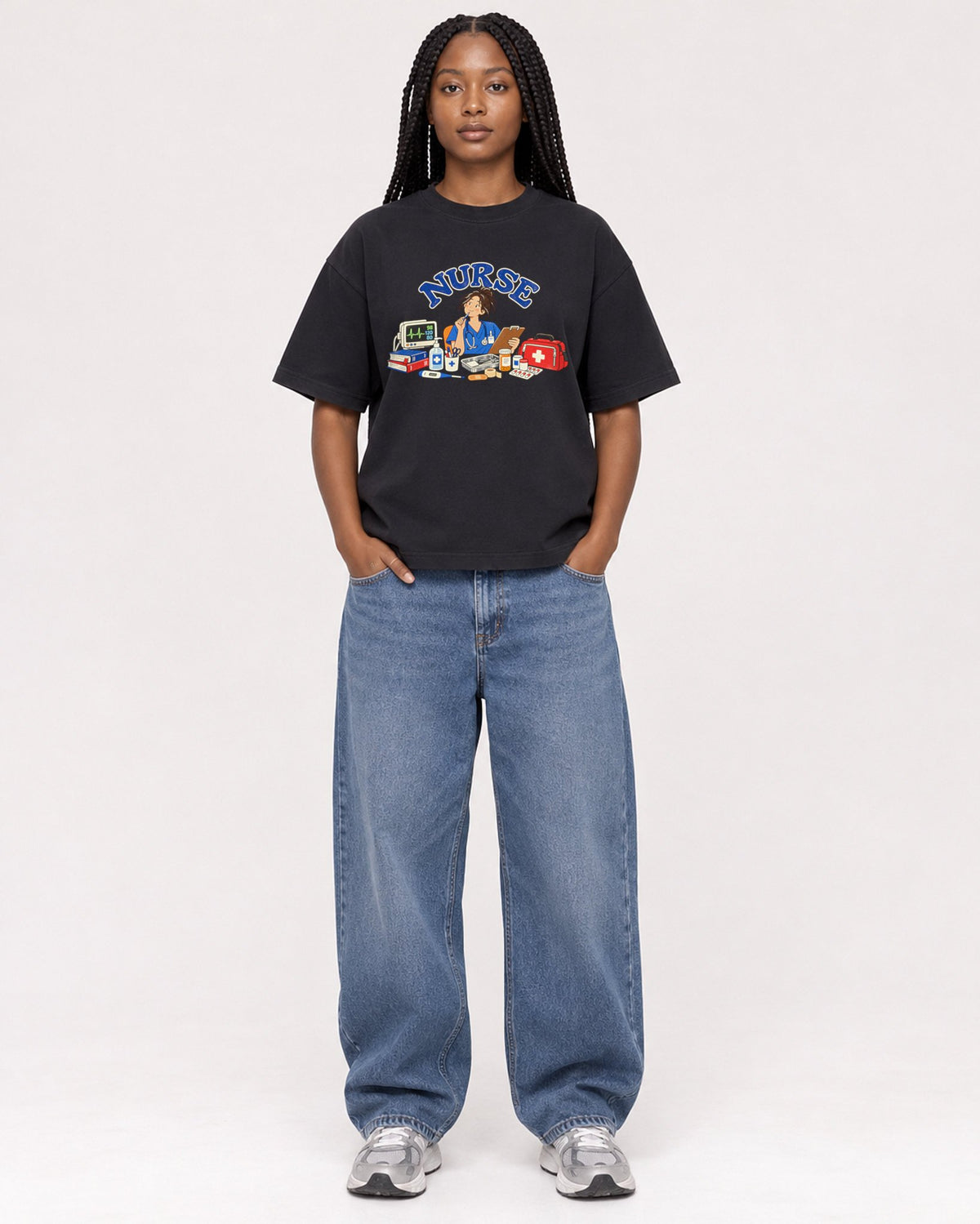 Mockup Boxy Heavyweight Tee Black female full-body 04