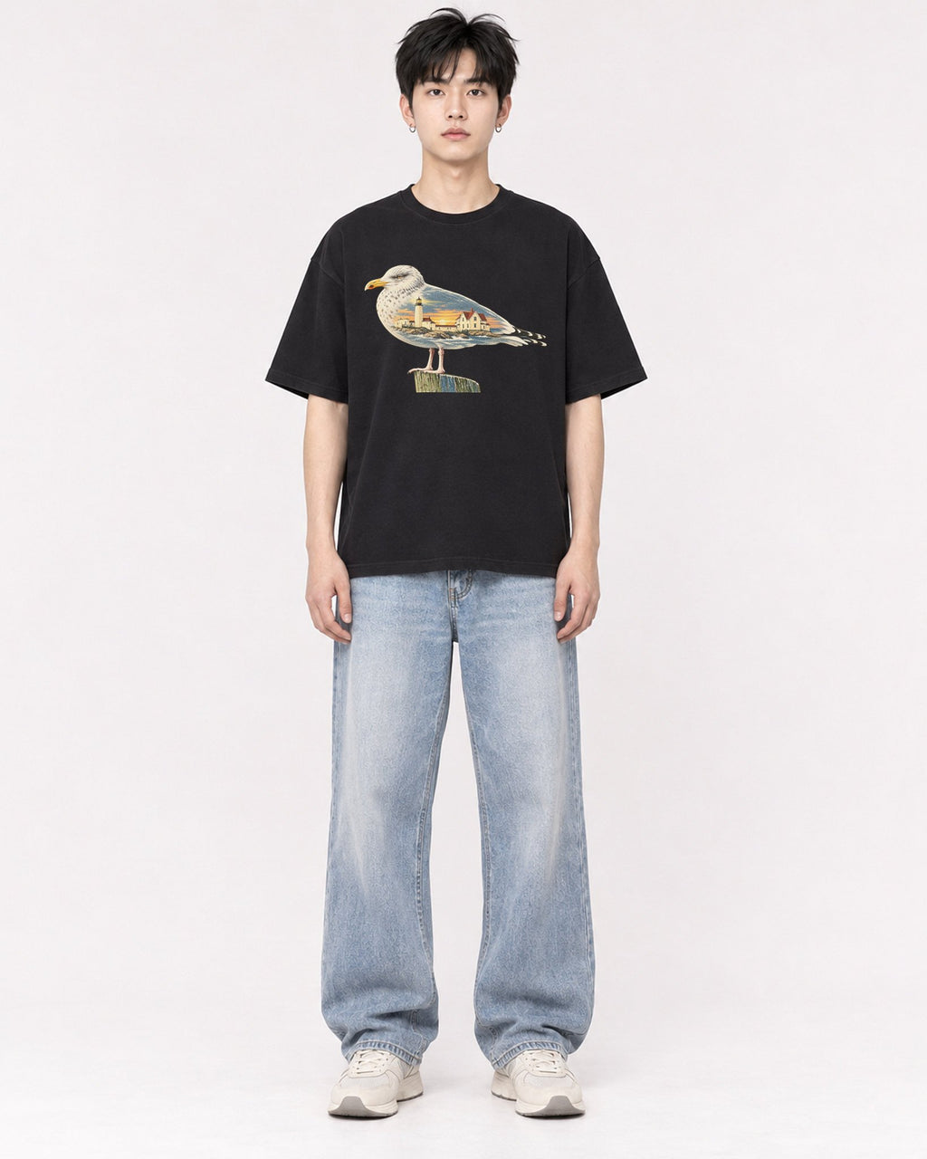 Mockup Boxy Heavyweight Tee Black male full-body 01