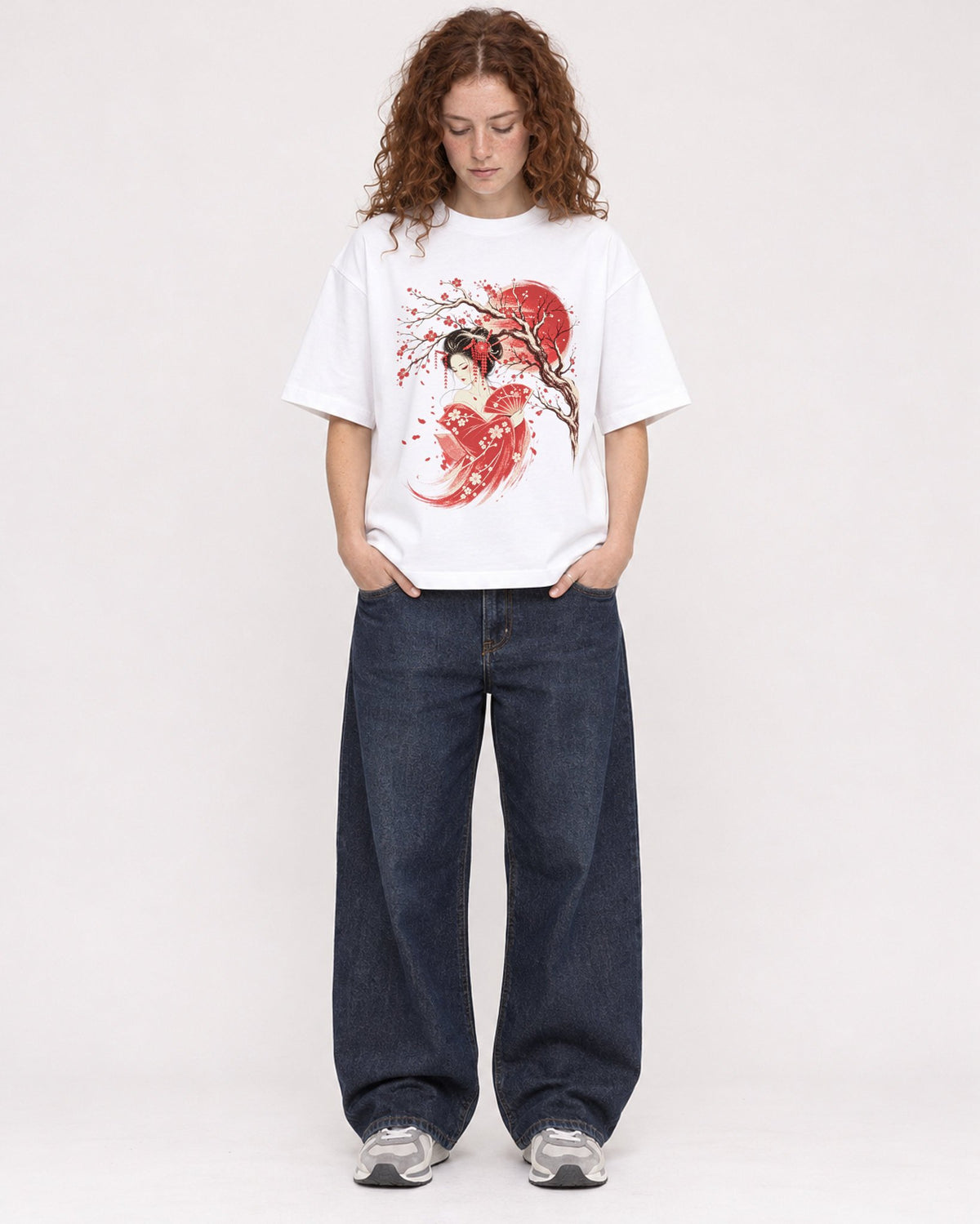 Mockup Boxy Heavyweight Tee White female full-body 09