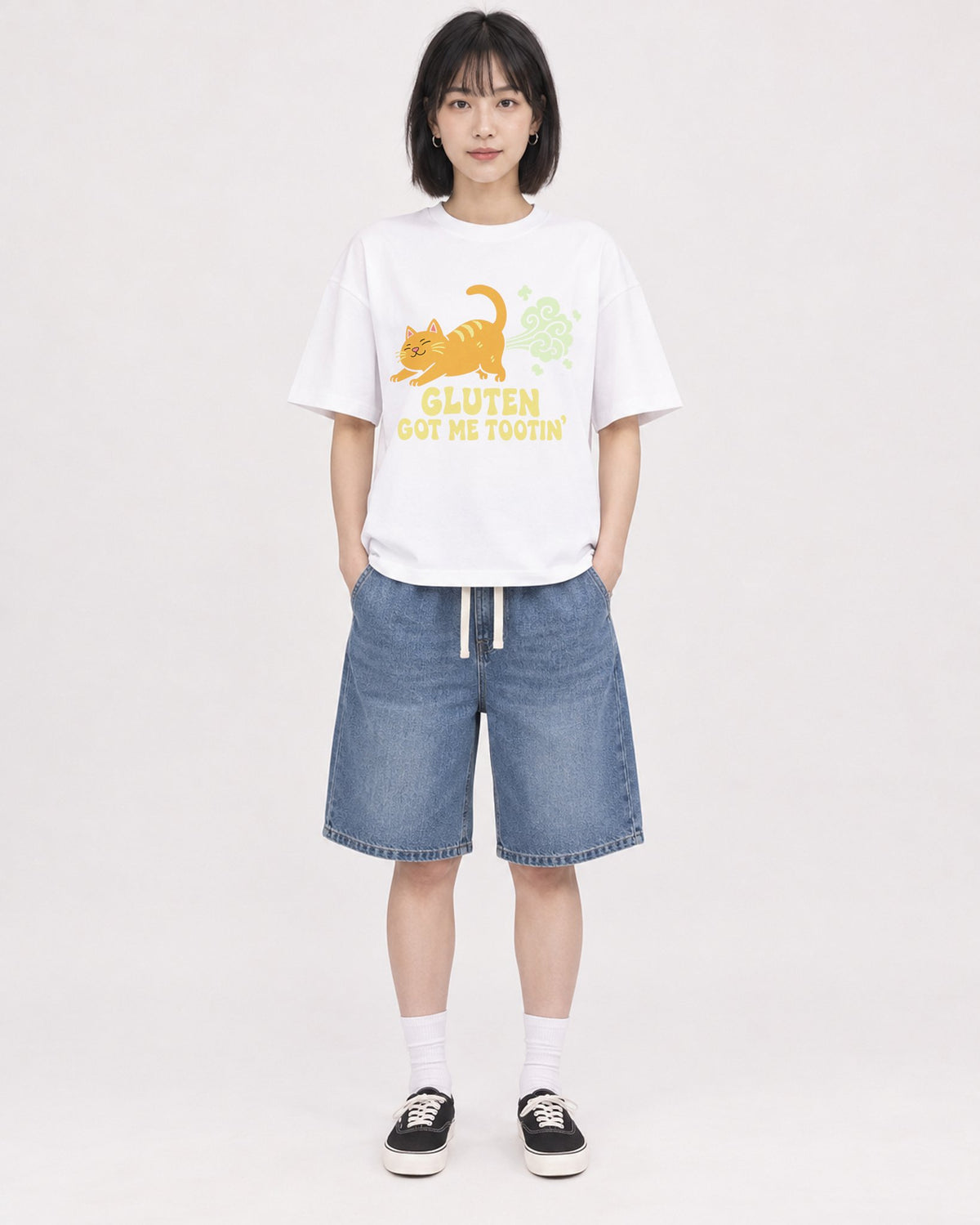 Mockup Boxy Heavyweight Tee White female full-body 11