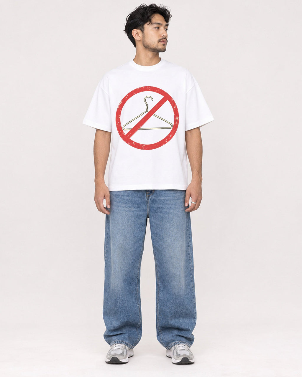 Mockup Boxy Heavyweight Tee White male full-body 02