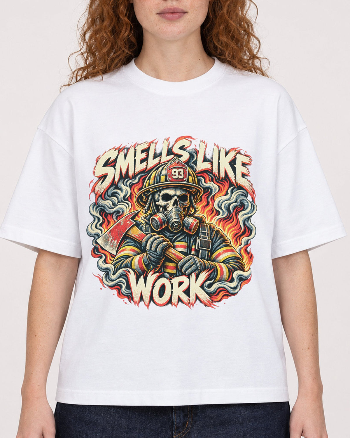 Mockup Boxy Heavyweight Tee White female close-up 09