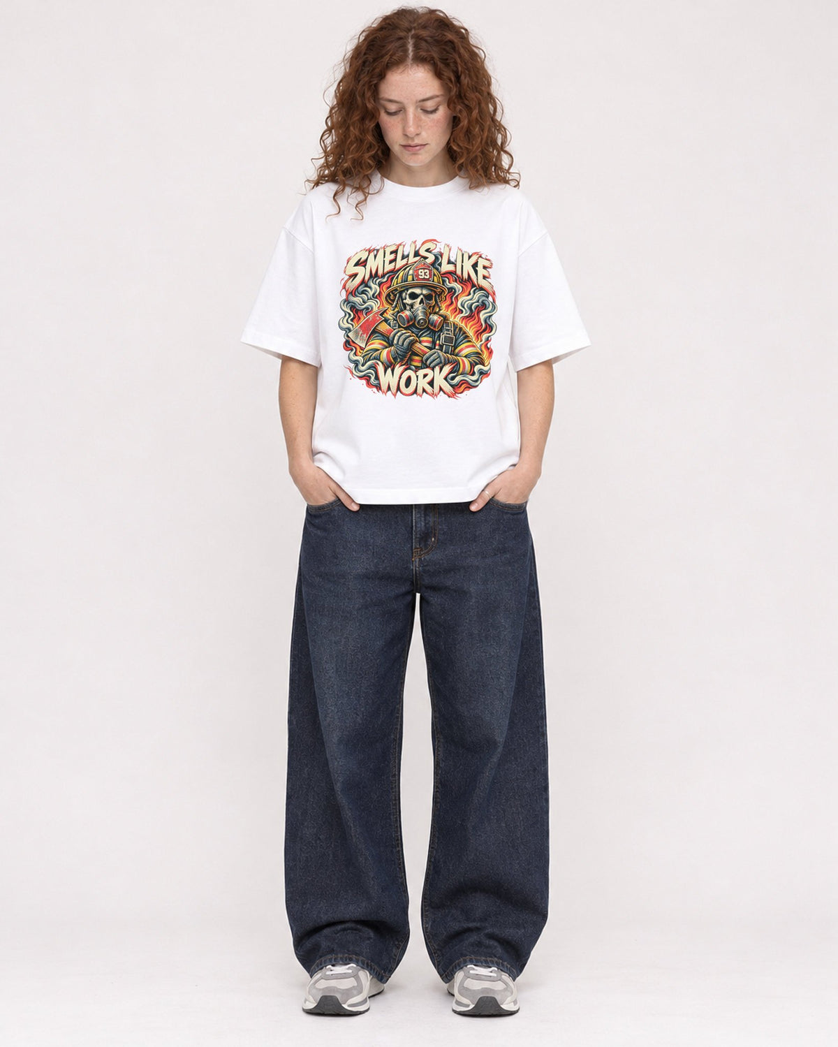 Mockup Boxy Heavyweight Tee White female full-body 09