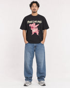 Mockup Boxy Heavyweight Tee Black male full-body 02