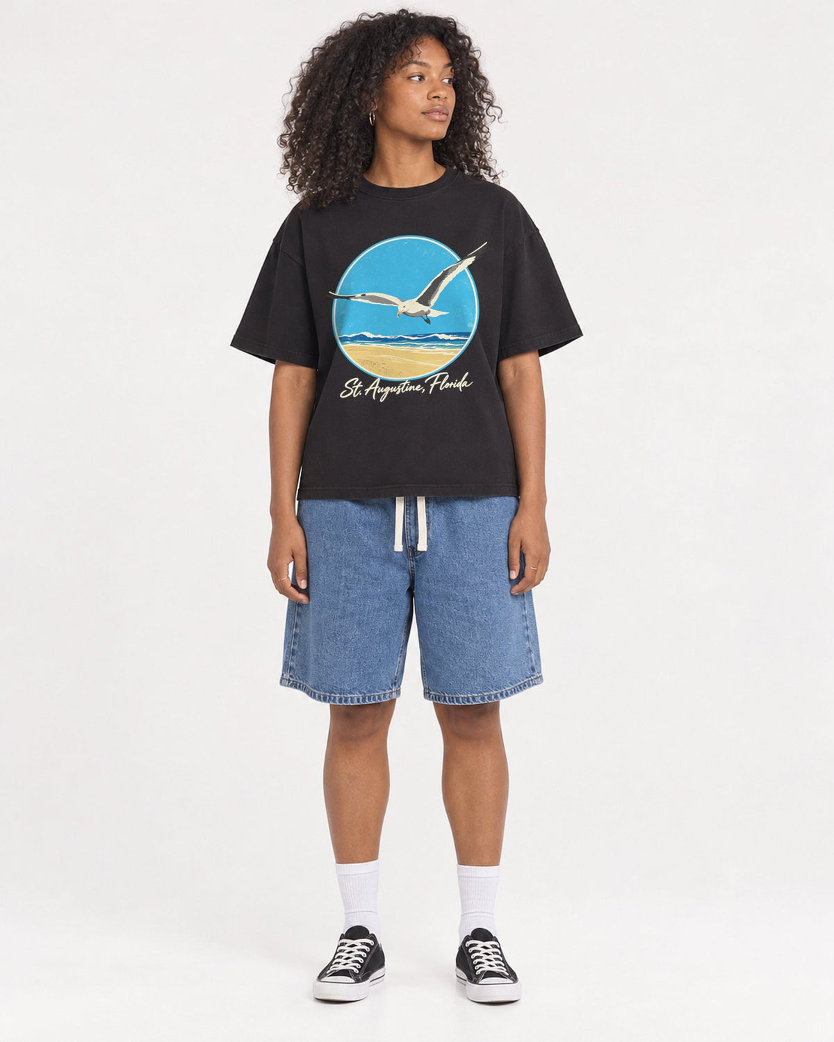 Mockup Boxy Heavyweight Tee Black female full-body 05