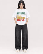 Mockup Boxy Heavyweight Tee White female full-body 13