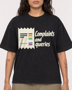 Mockup Boxy Heavyweight Tee Black female close-up 06