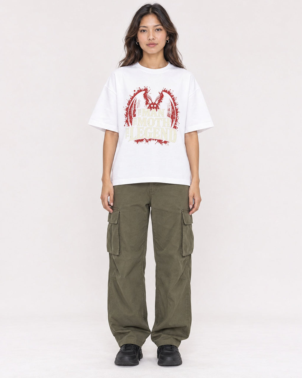 Mockup Boxy Heavyweight Tee White female full-body 02