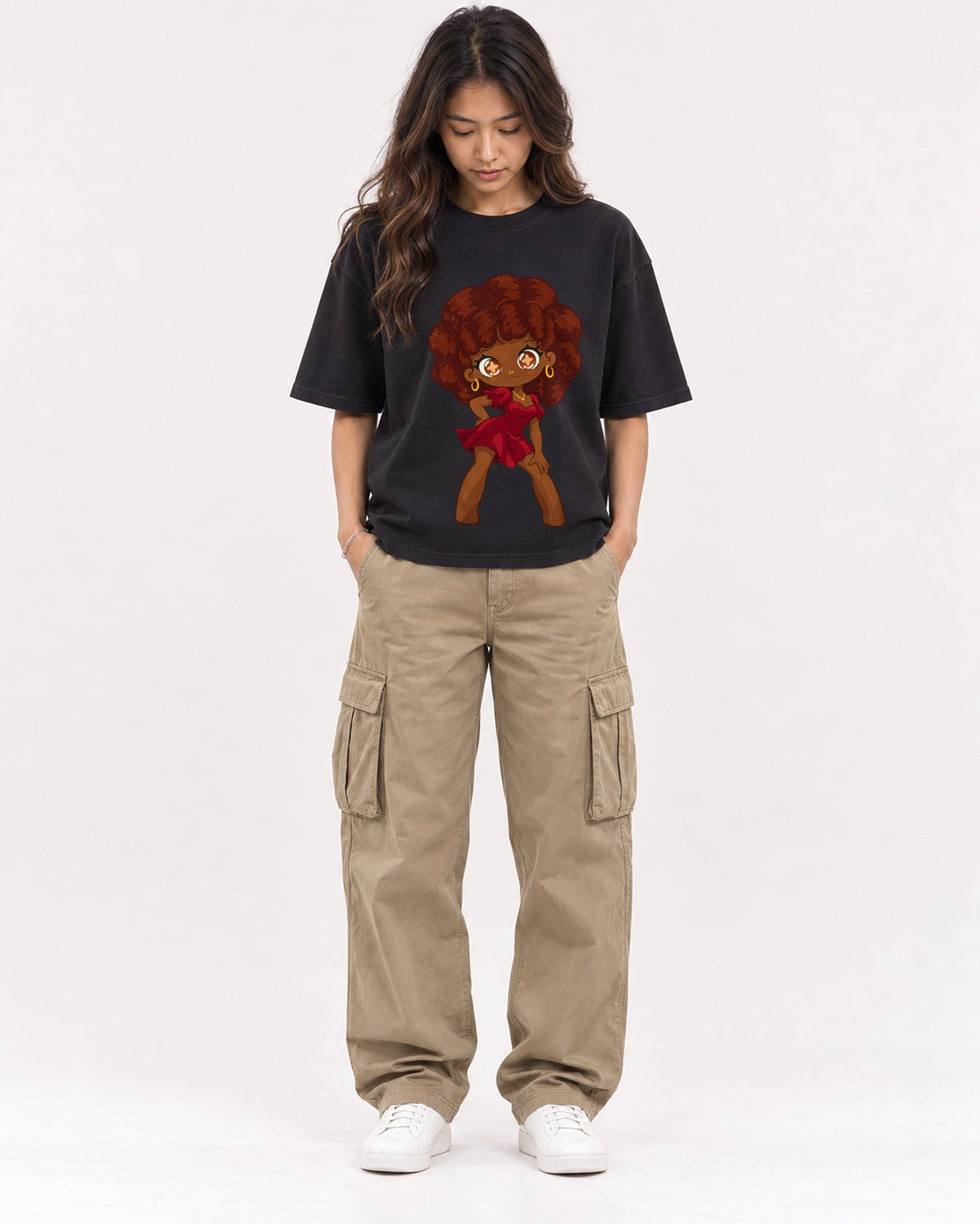 Mockup Boxy Heavyweight Tee Black female full-body 02
