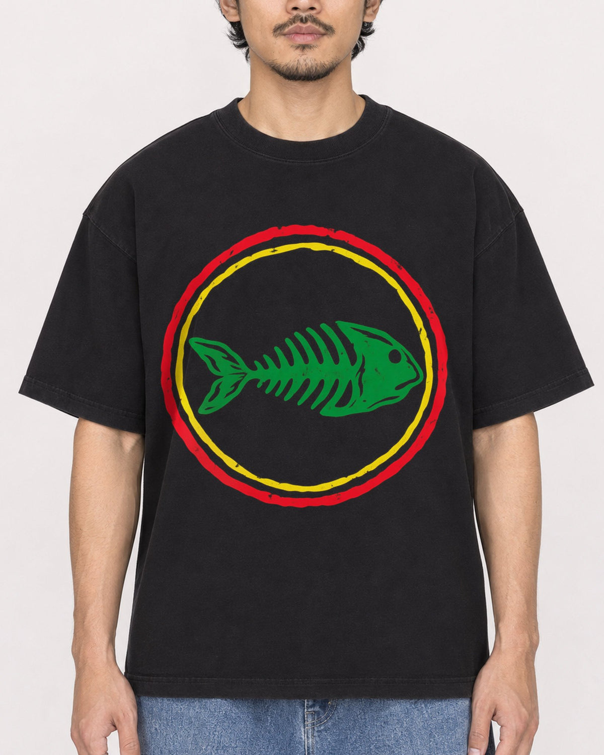 Mockup Boxy Heavyweight Tee Black male close-up 02