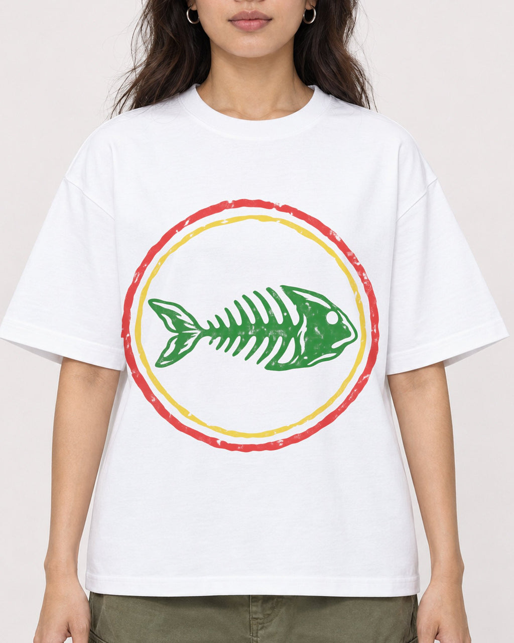 Mockup Boxy Heavyweight Tee White female close-up 02