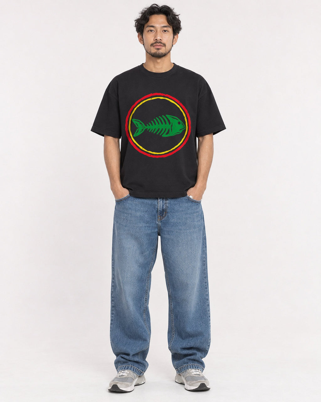 Mockup Boxy Heavyweight Tee Black male full-body 02