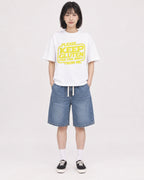 Mockup Boxy Heavyweight Tee White female full-body 11