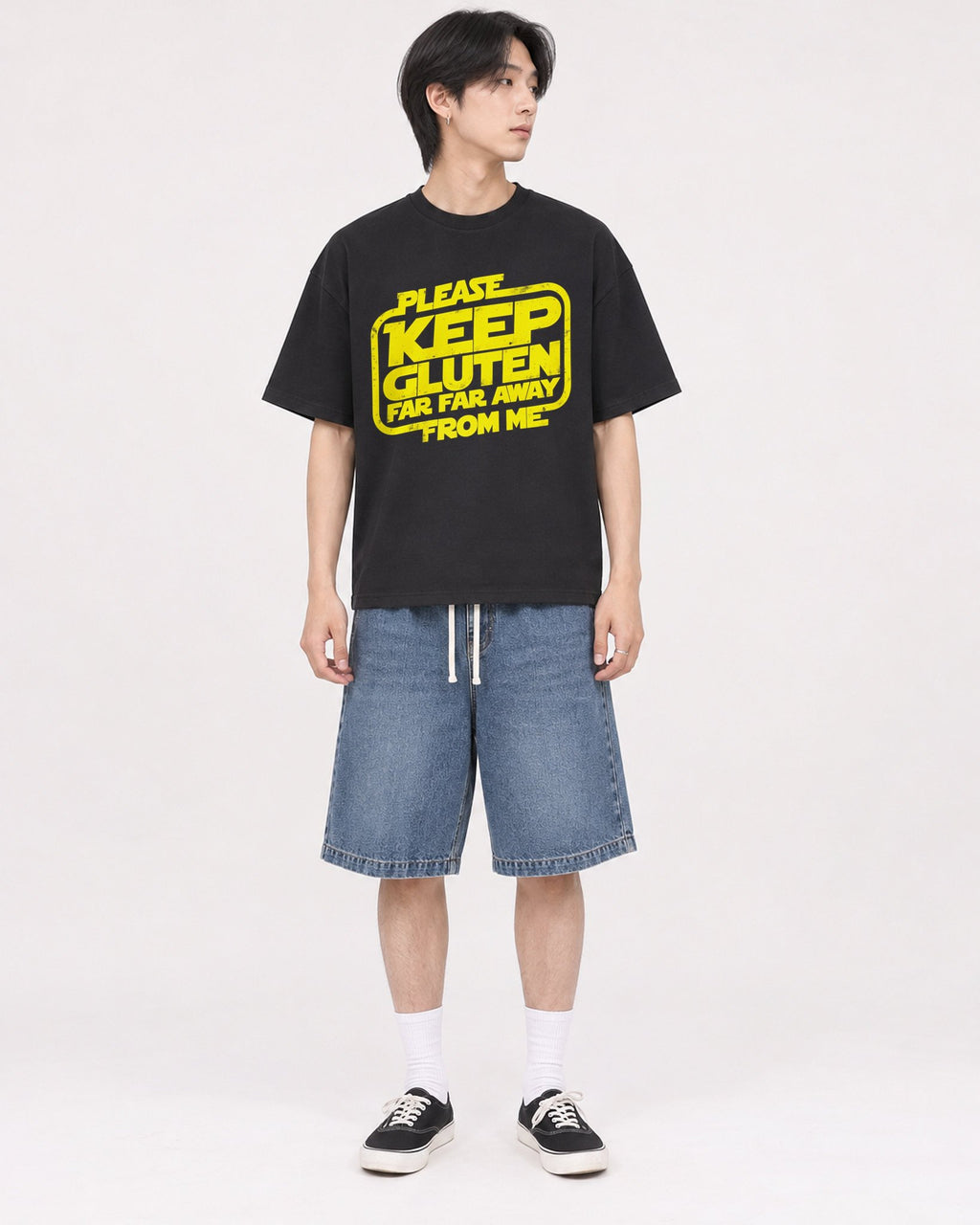Mockup Boxy Heavyweight Tee Black male full-body 11