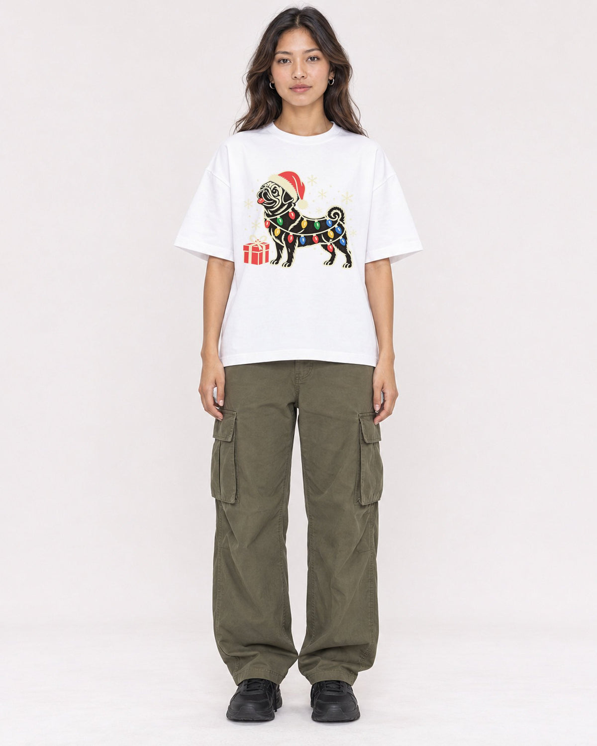 Mockup Boxy Heavyweight Tee White female full-body 02
