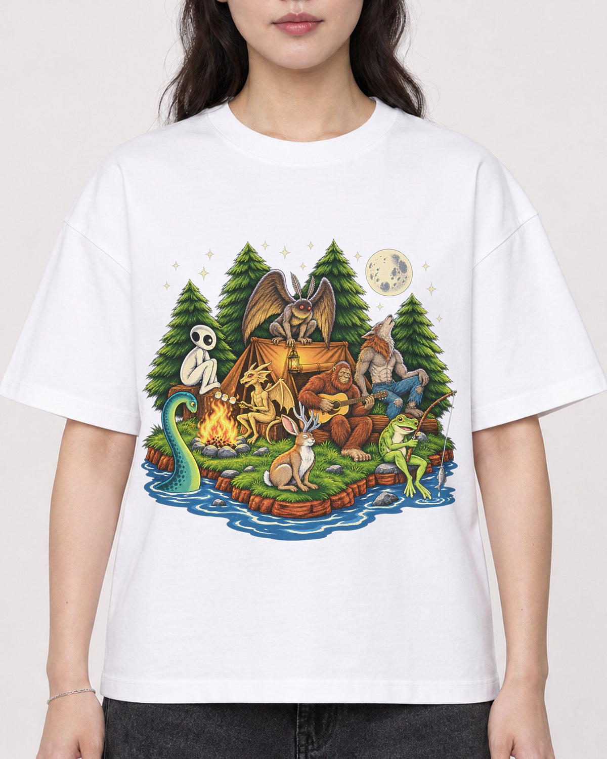 Mockup Boxy Heavyweight Tee White female close-up 03