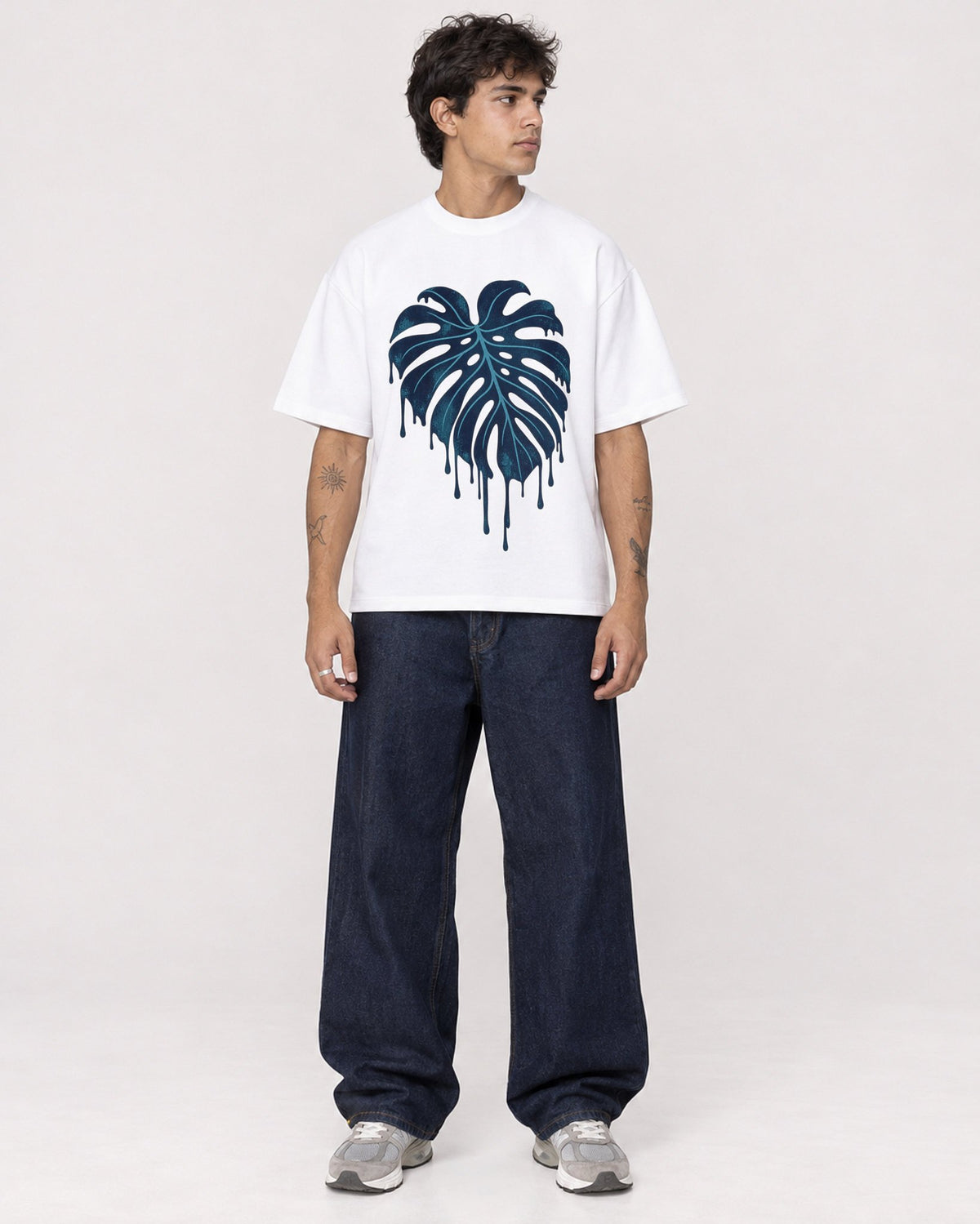 Mockup Boxy Heavyweight Tee White male full-body 06