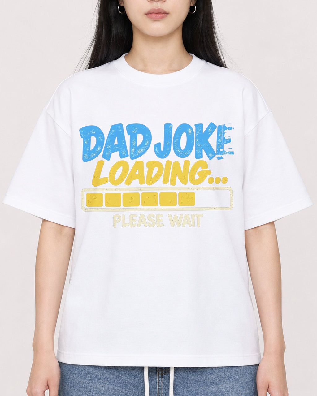 Mockup Boxy Heavyweight Tee White female close-up 01