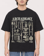 Mockup Boxy Heavyweight Tee Black male close-up 03