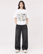 Mockup Boxy Heavyweight Tee White female full-body 03