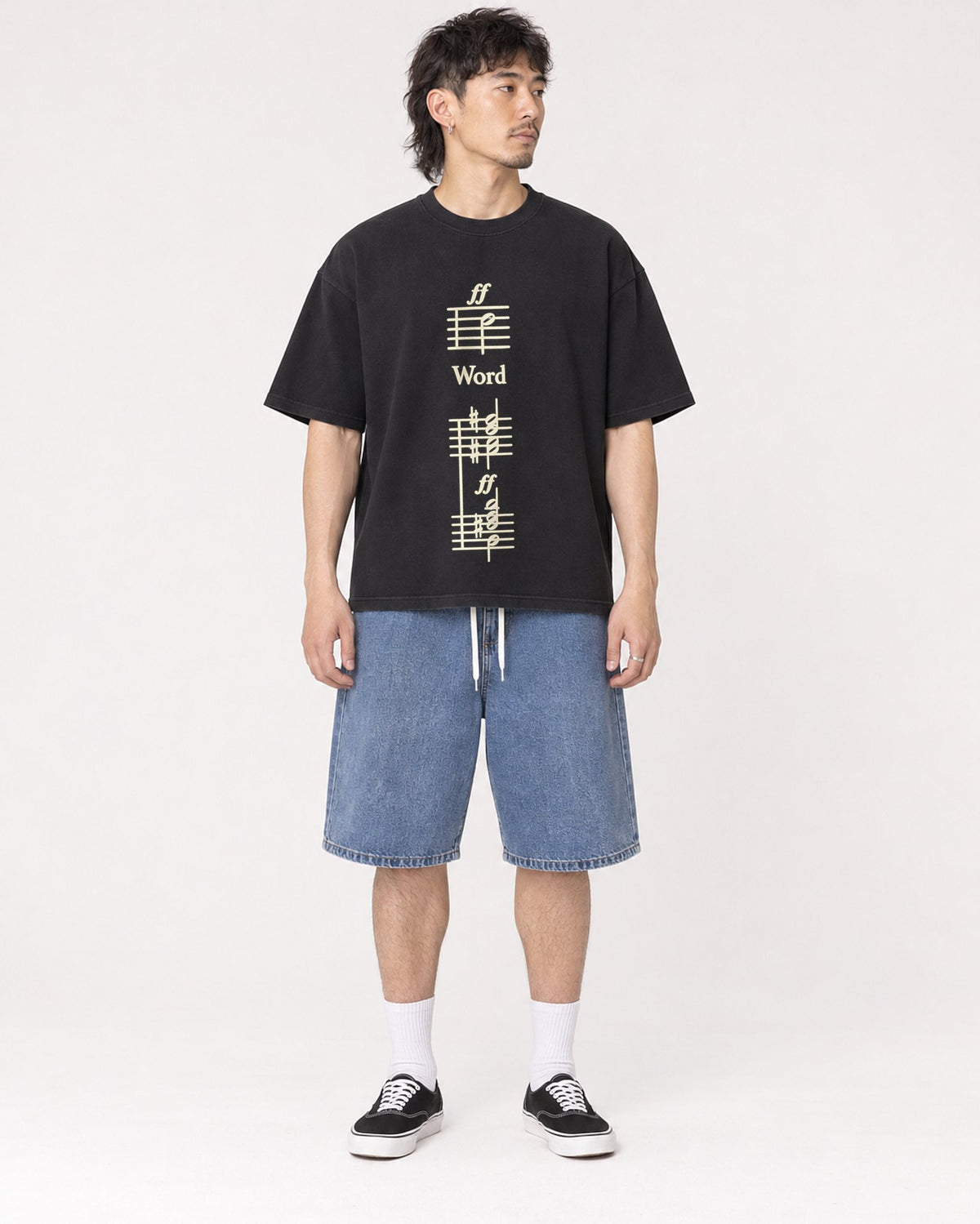 Mockup Boxy Heavyweight Tee Black male full-body 23