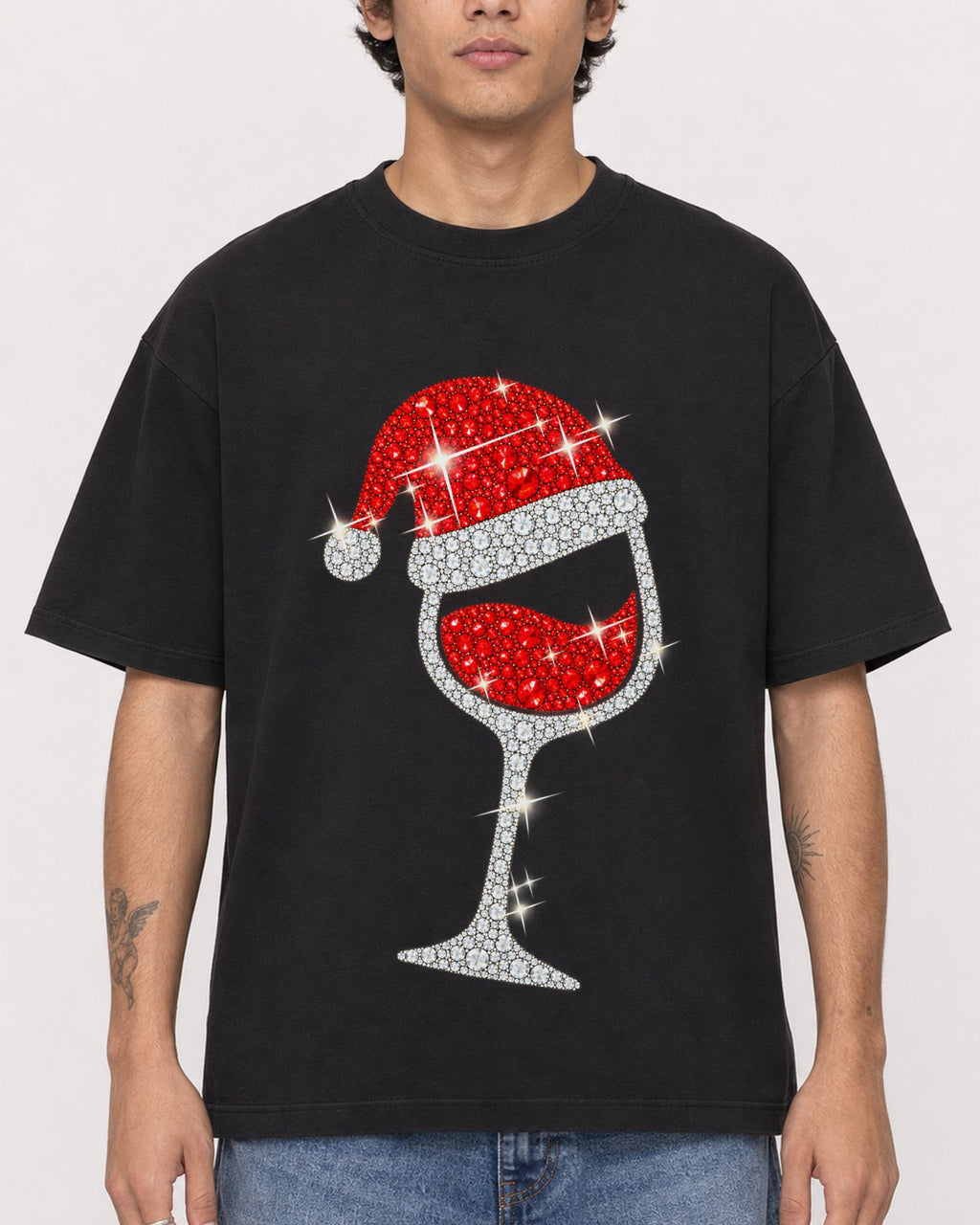Mockup Boxy Heavyweight Tee Black male close-up 06