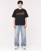 Mockup Boxy Heavyweight Tee Black male full-body 01