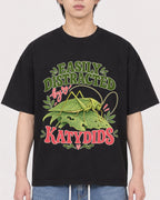 Mockup Boxy Heavyweight Tee Black male close-up 11