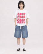 Mockup Boxy Heavyweight Tee White female full-body 11