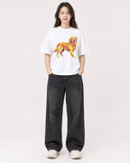 Mockup Boxy Heavyweight Tee White female full-body 03