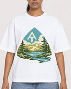 Mockup Boxy Heavyweight Tee White female close-up 25